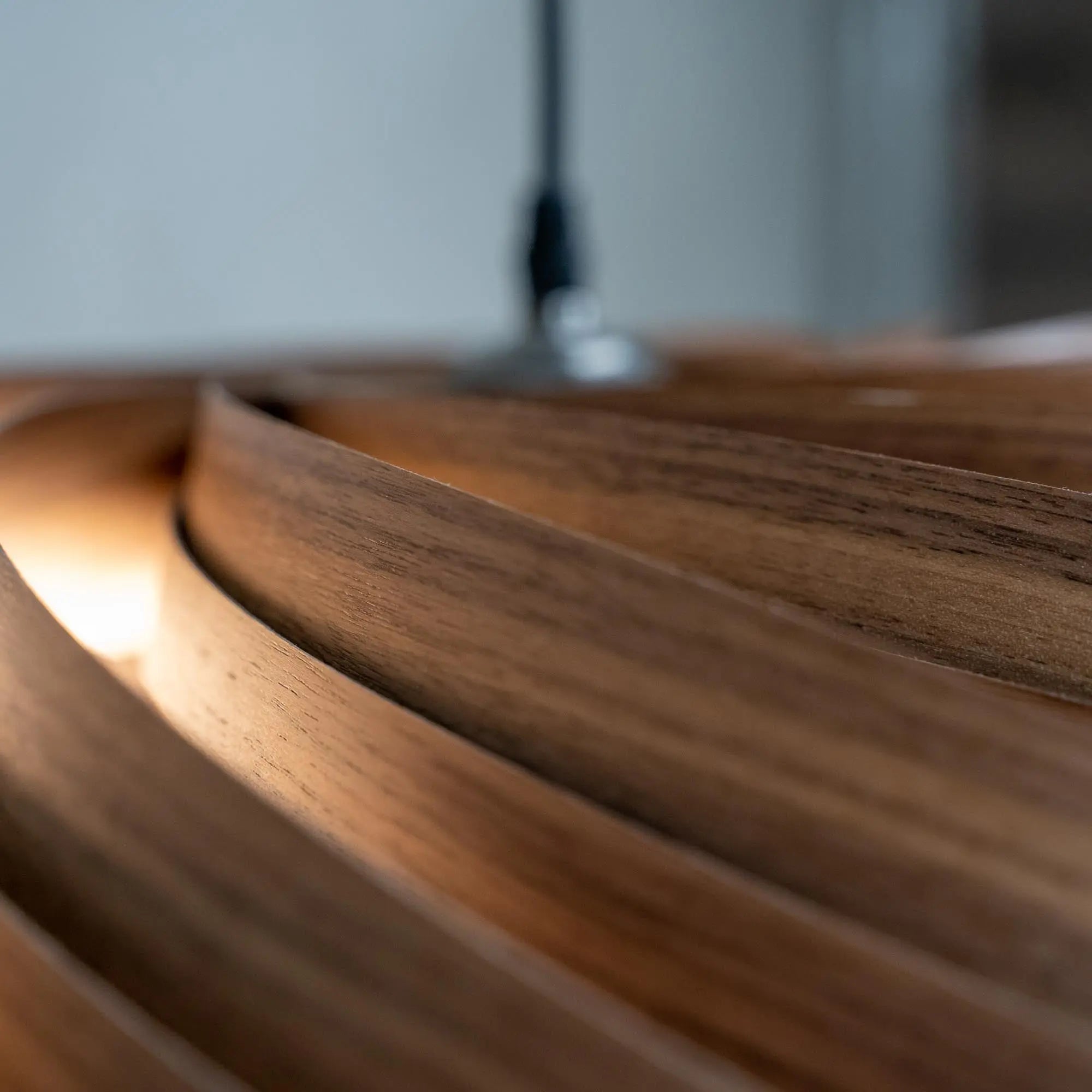 Hängeleuchte Veneria aus Nussbaum - 'pure collection' Gofurnit