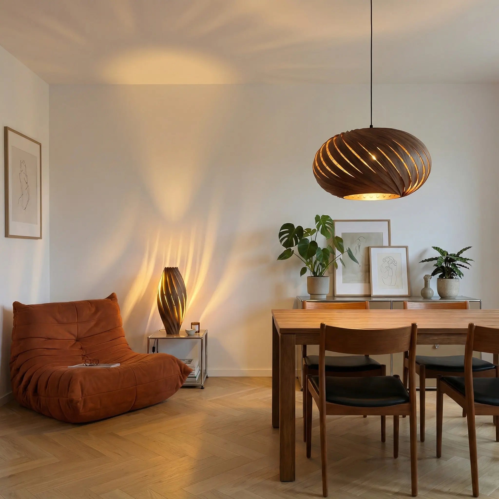 Lampenschirm 'Alma' aus Nussbaum Gofurnit