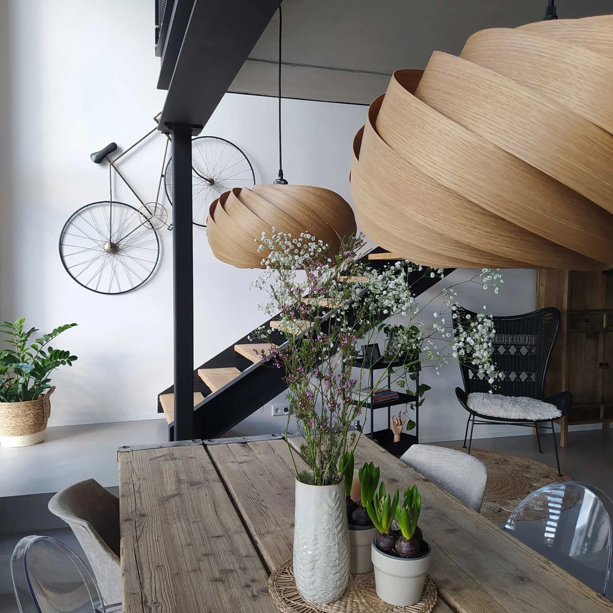 Hängeleuchte aus Holz Nachhaltige Leuchten Handgefertigt in Deutschland von Gofurnit