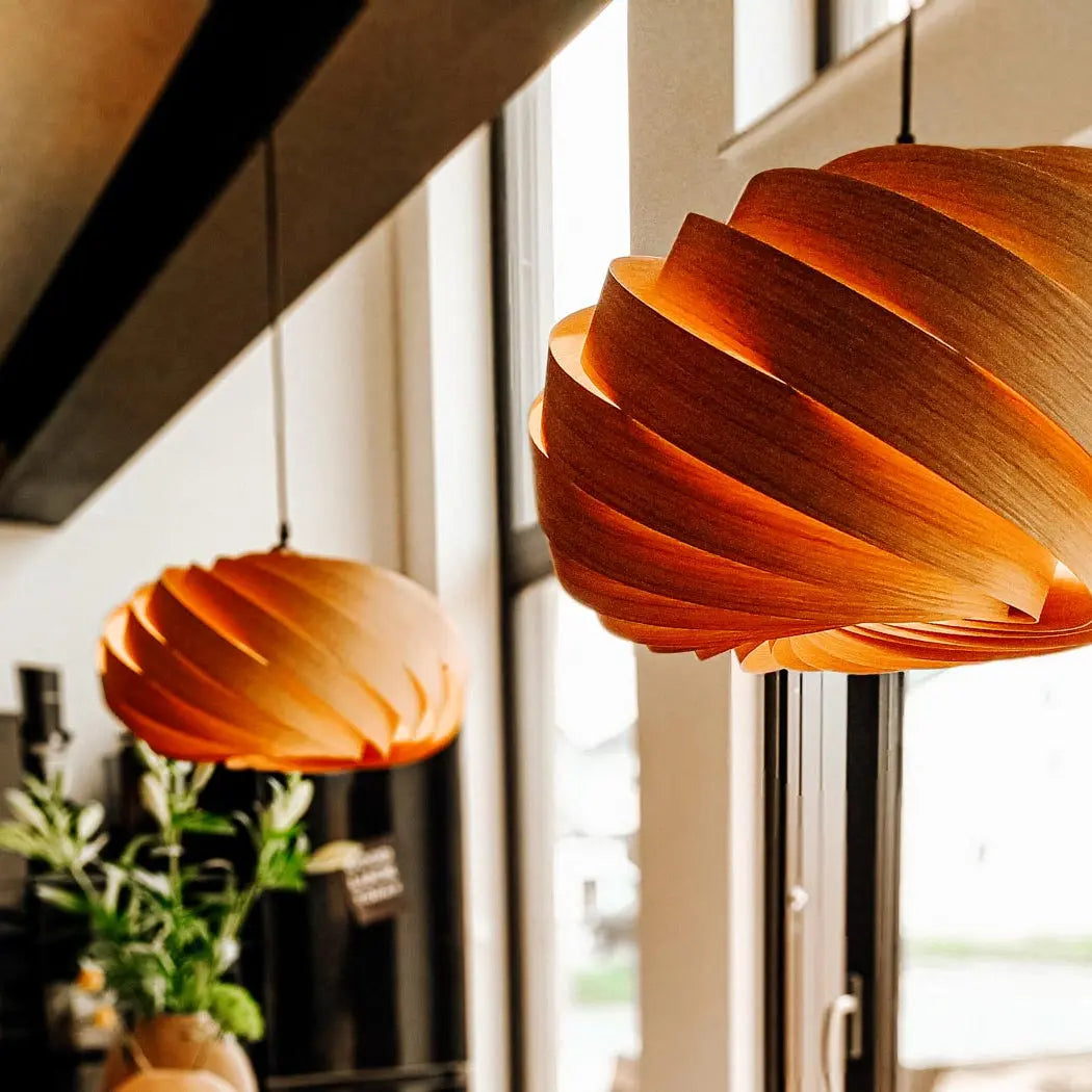 Lampenschirm 'Quiescenta' aus Olivesche Gofurnit