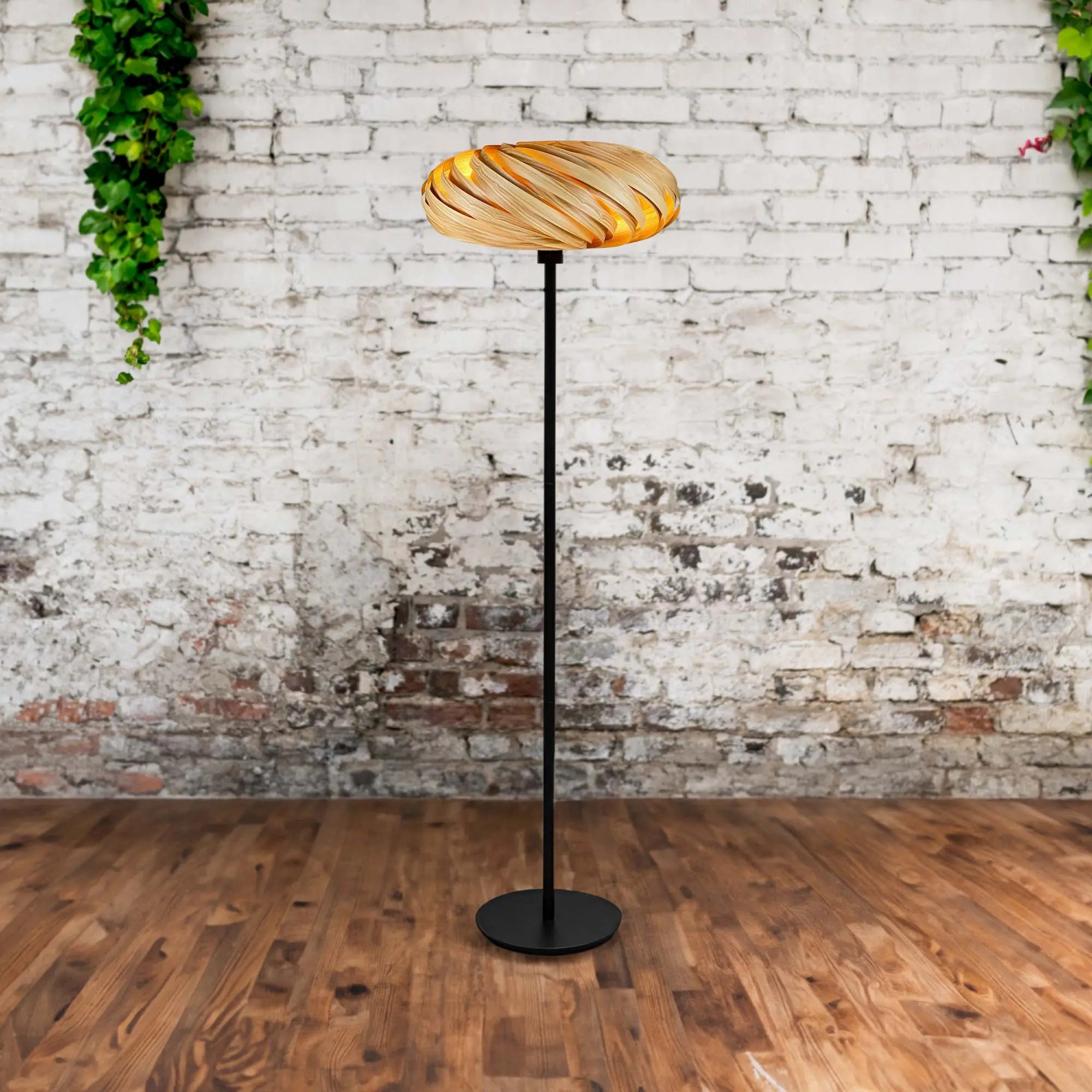 Standleuchte 'Veneria' aus Olivesche Gofurnit