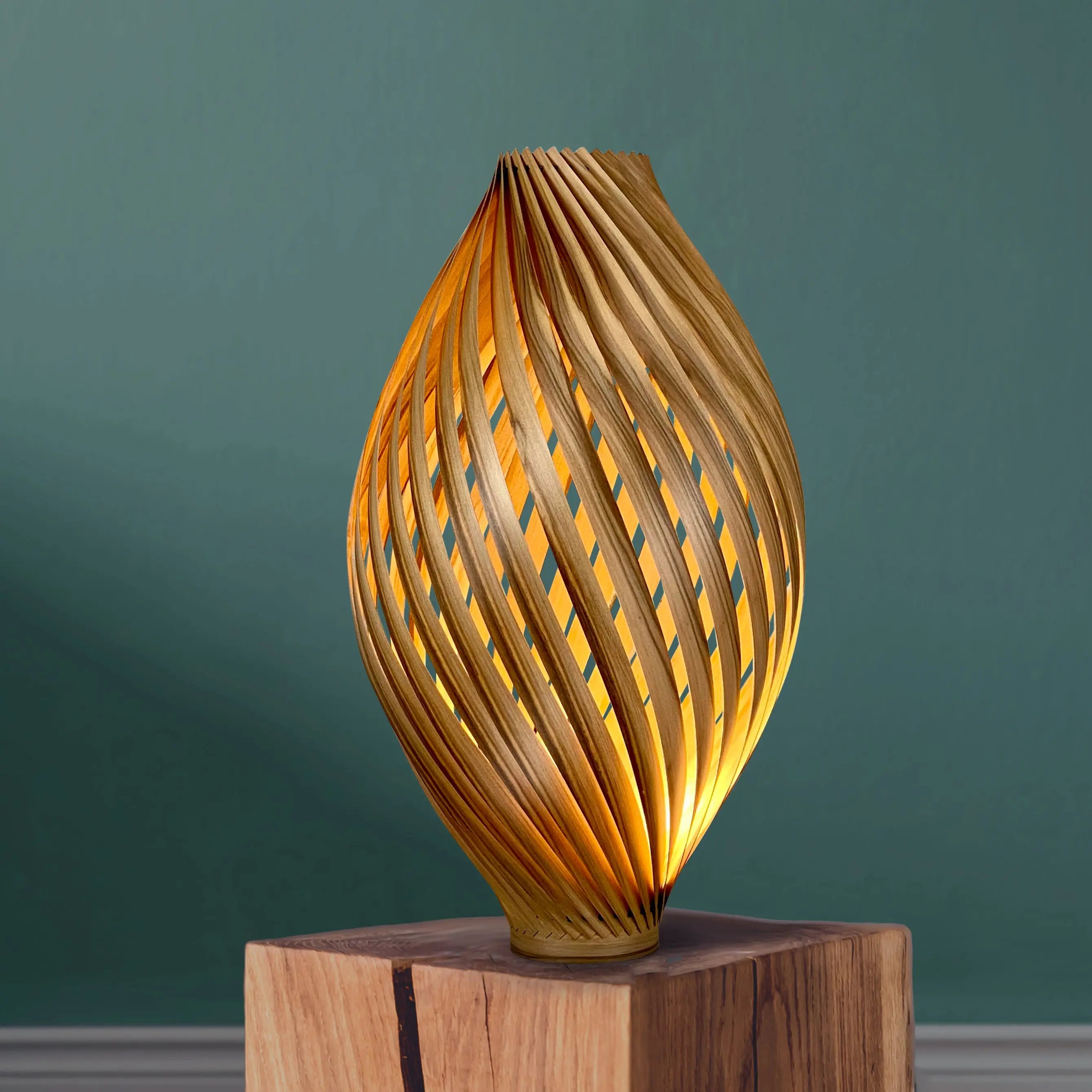 Stehleuchte  Ardere - 'fineline collection' Gofurnit