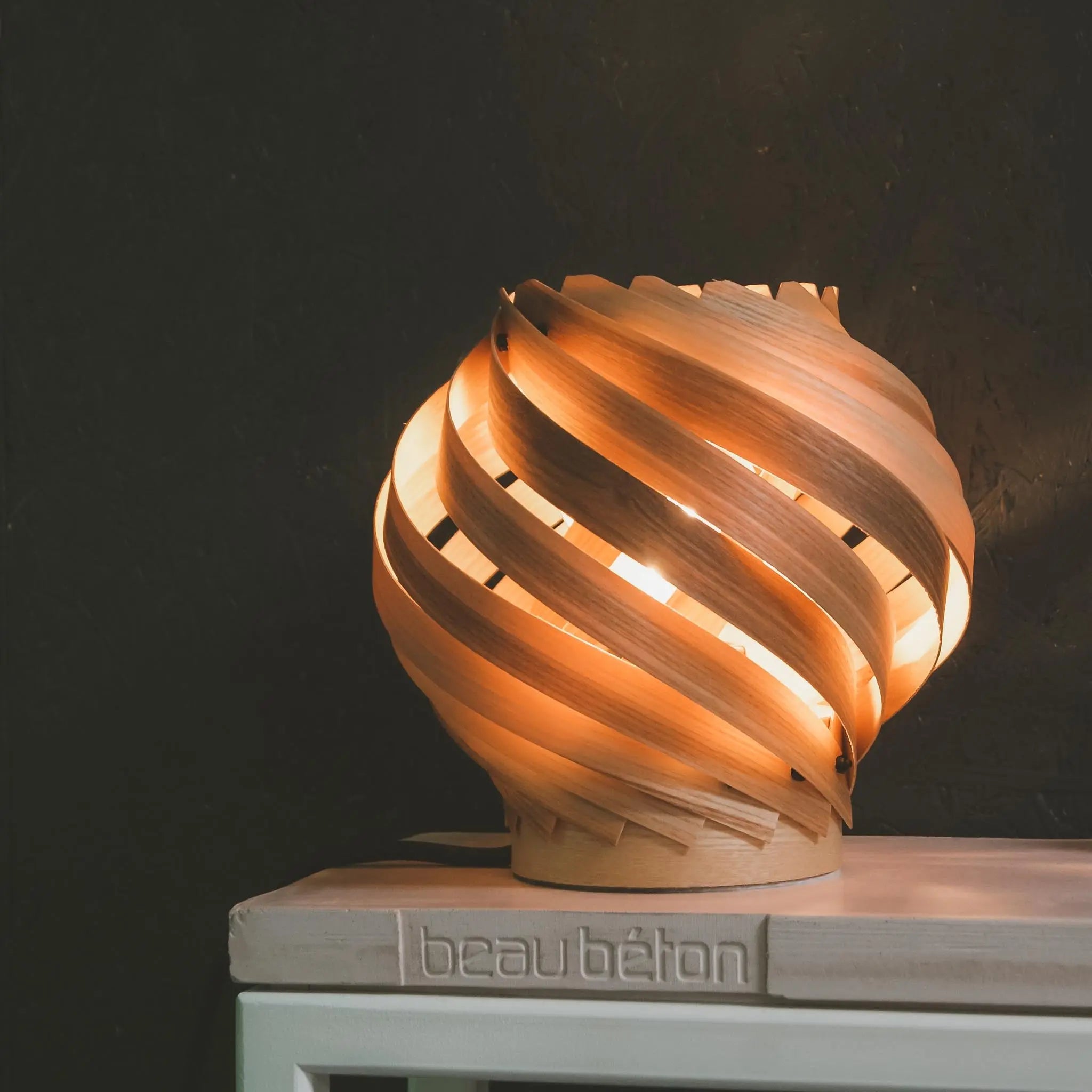 Tischleuchte 'Gemma' aus Olivesche Gofurnit