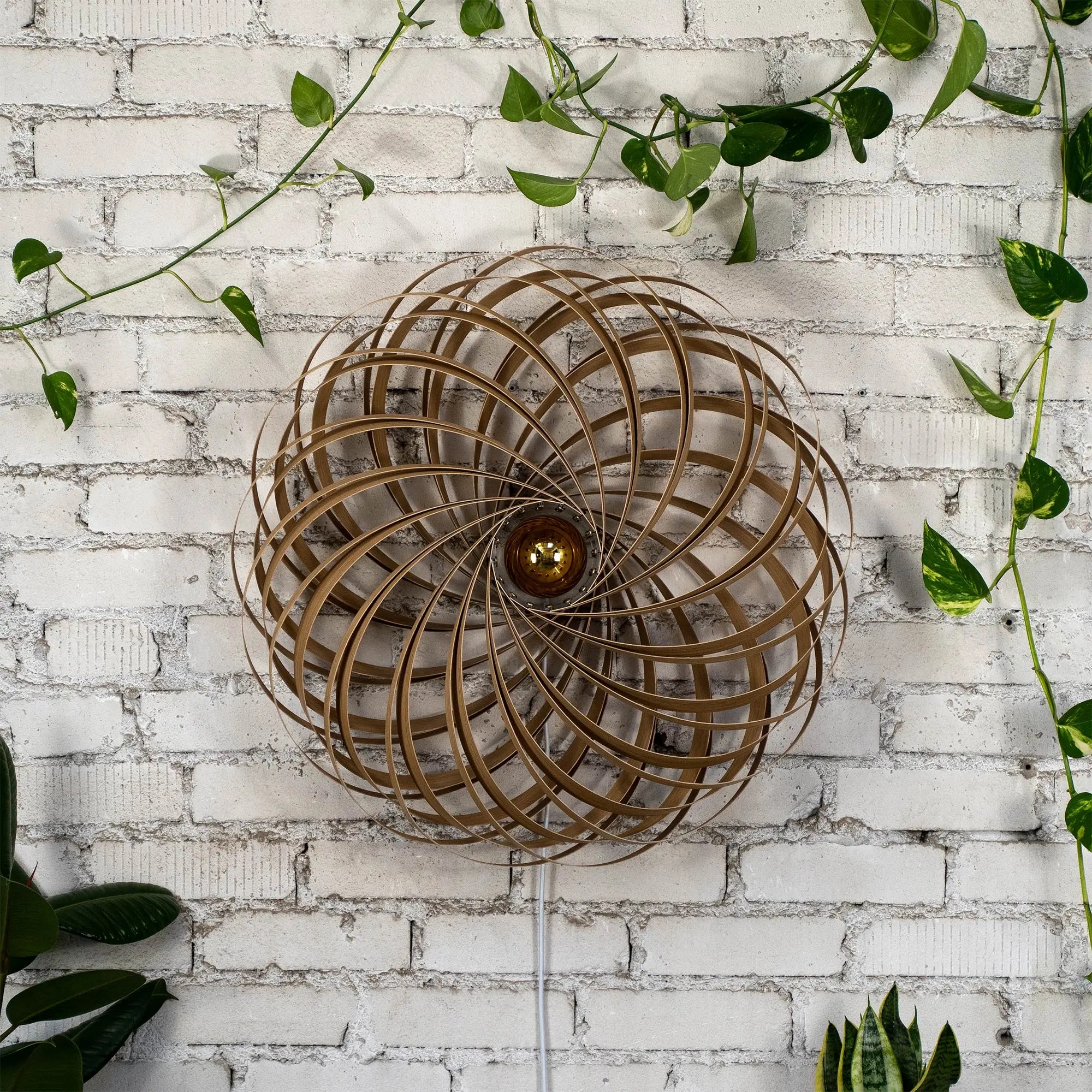 Wandleuchte 'Veneria' aus Eichenholz 70 cm Gofurnit