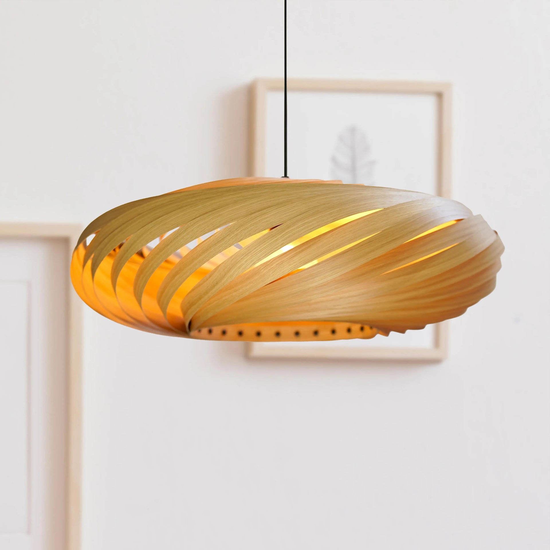 Hanging lamp Larena made oak wood