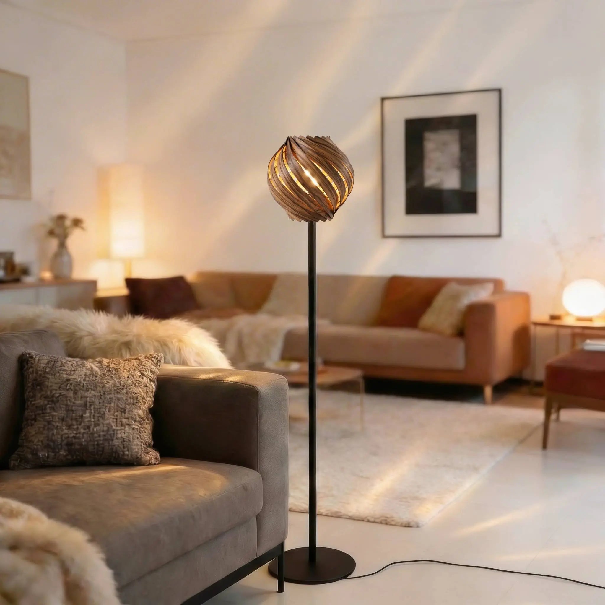 Lampenschirm 'Gemma' aus Amberbaum – Handgefertigt in Köln Gofurnit