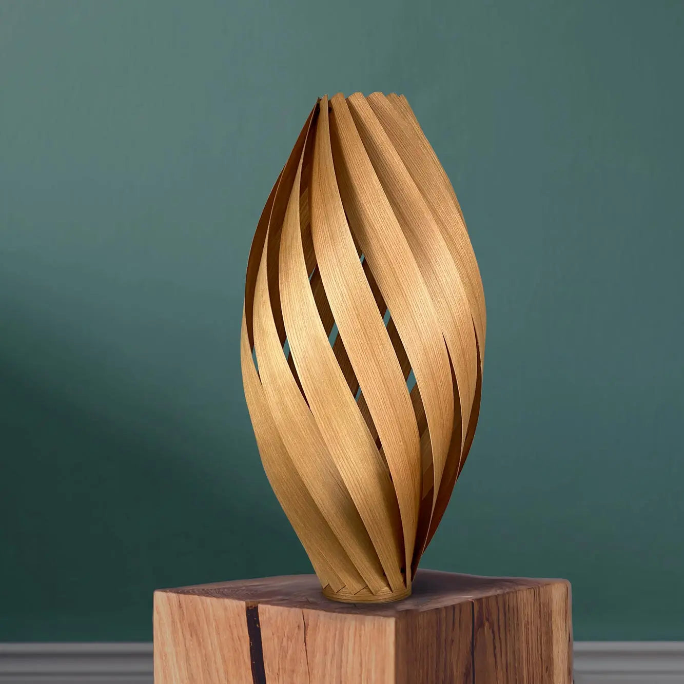Stehleuchte 'Ardere' aus Kirschbaum 60 cm Gofurnit